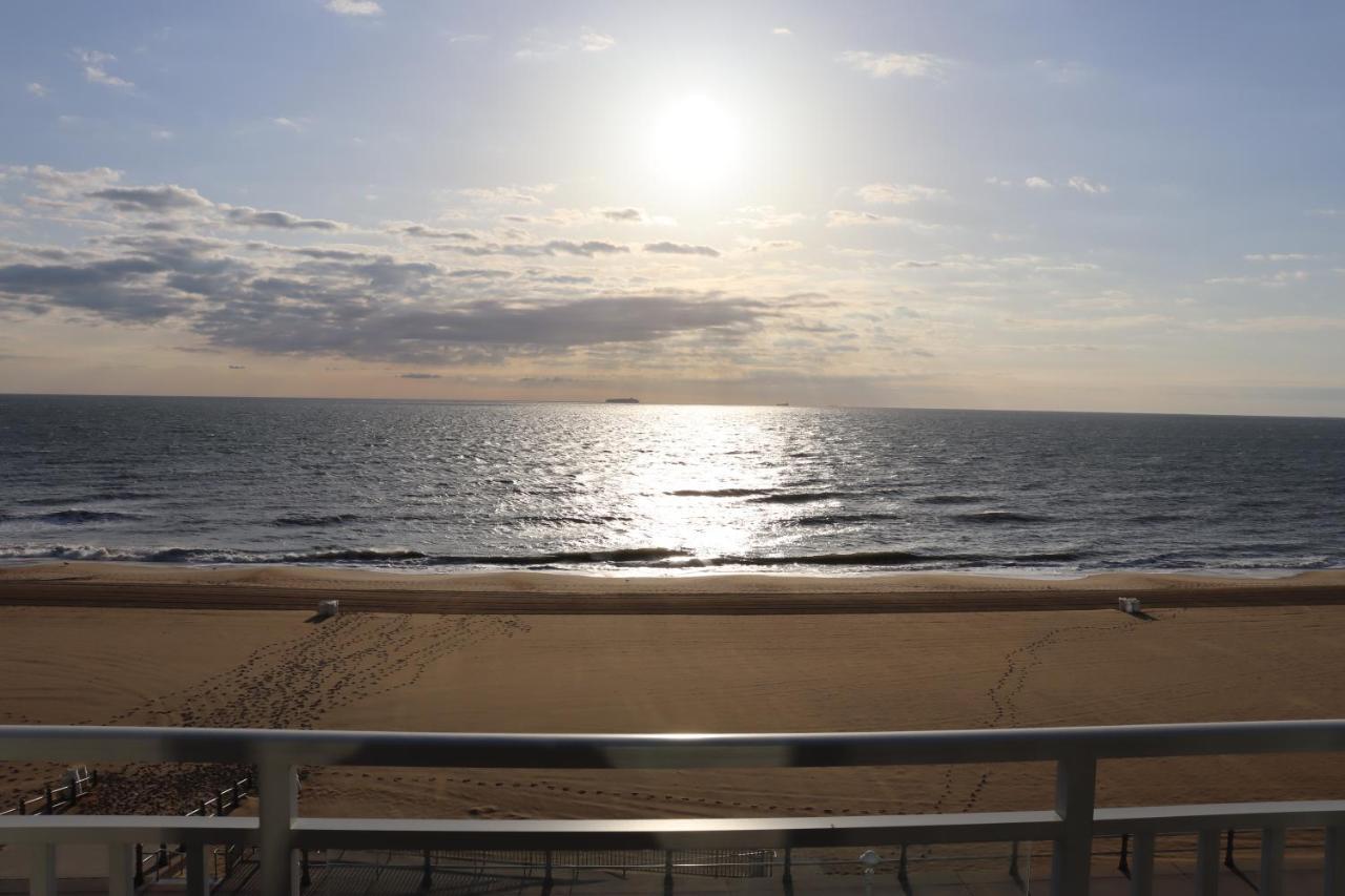 Beach Luxury Oceanfront Virginia Beach Exterior foto