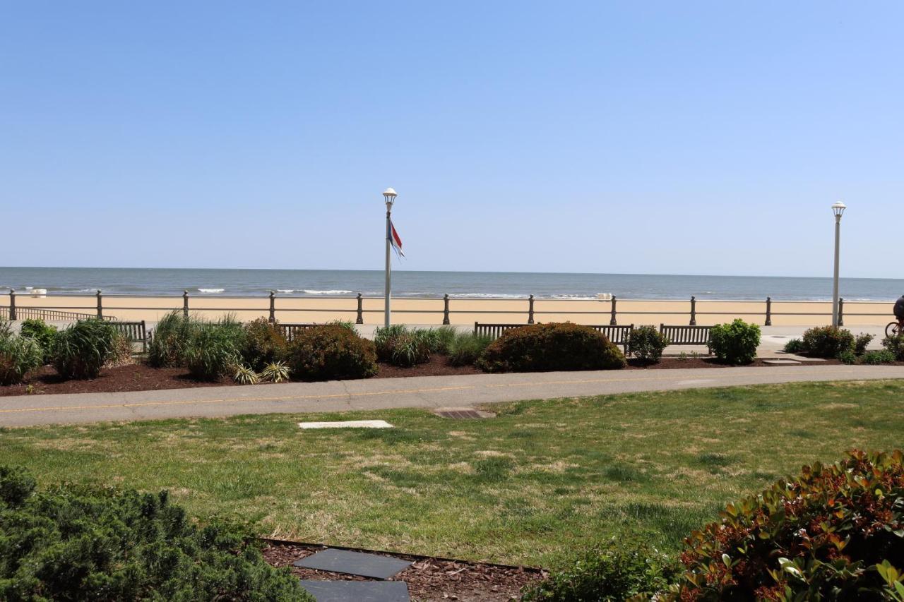 Beach Luxury Oceanfront Virginia Beach Exterior foto