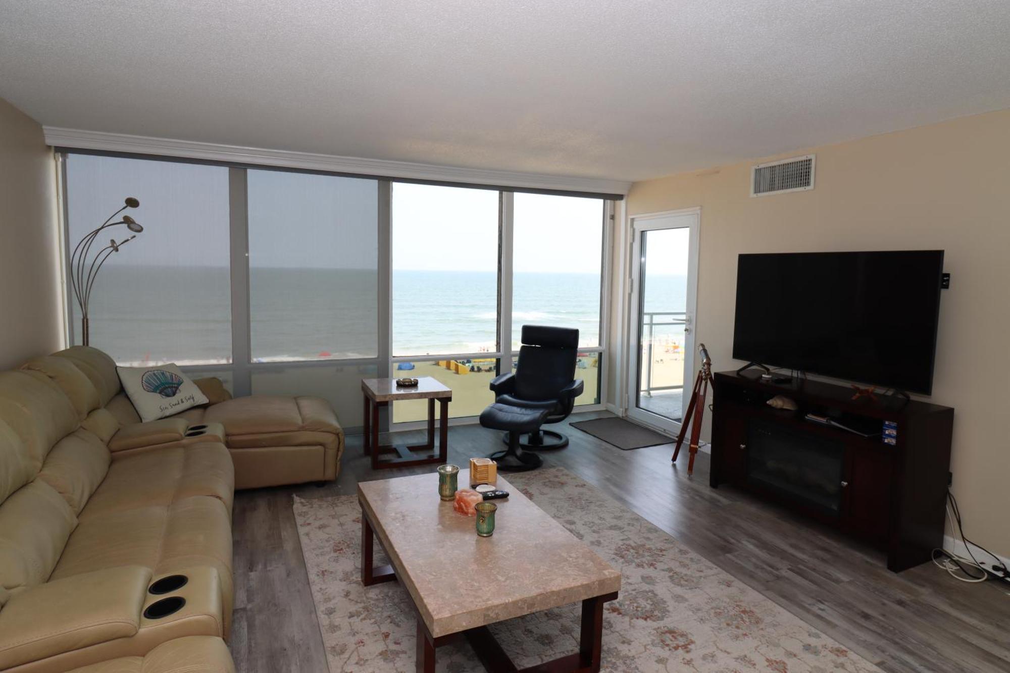 Beach Luxury Oceanfront Virginia Beach Exterior foto