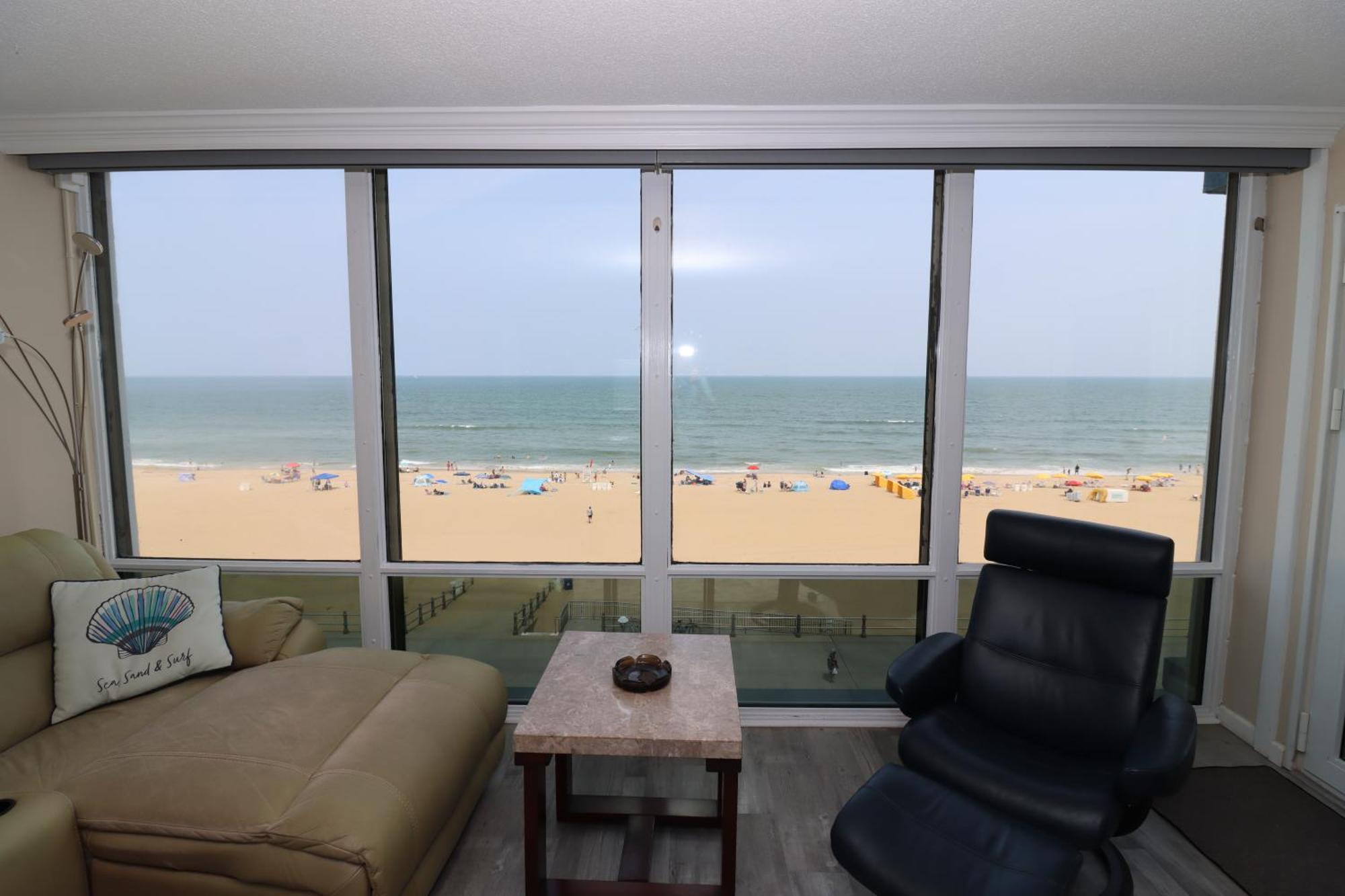 Beach Luxury Oceanfront Virginia Beach Exterior foto